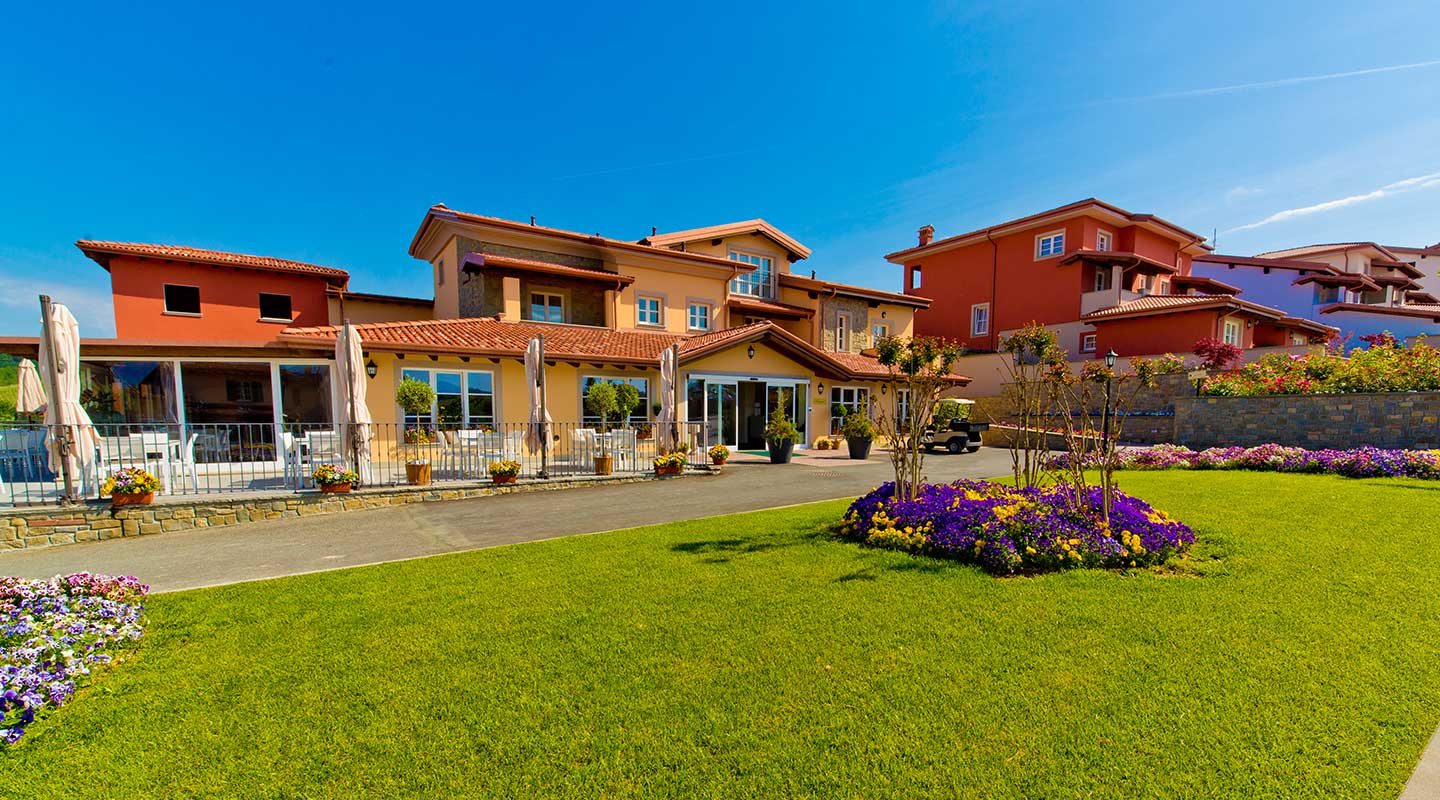 Villa Carolina Resort